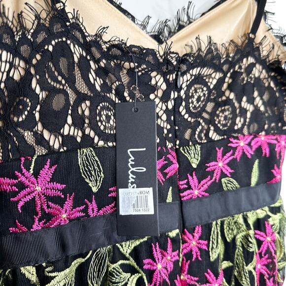 Lulu’s NEW Divine Delight Floral Embroidered Lace Maxi Dress Black Pink Green XS - Picture 8 of 16